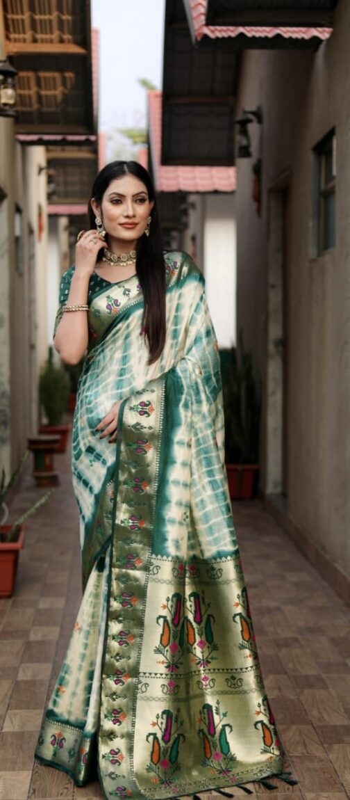 isak green dola silk saree